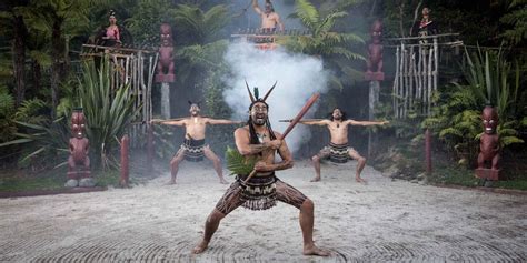 🛖 12 BEST Maori Tours in New Zealand [2024] | Kiwilanders