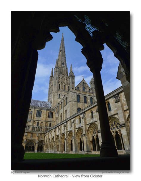 PhotoReflect: Norwich Cathedral - the exterior