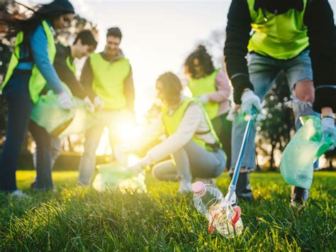 How To Organize a Clean-Up Event for Your Local Park