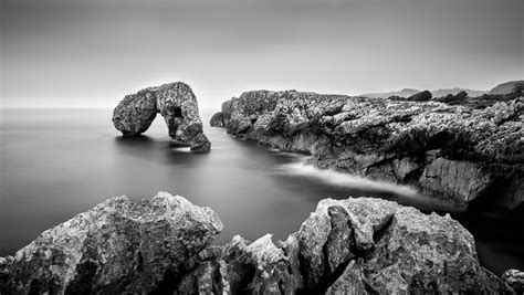 How to Find Interesting Subjects for Black & White Landscape Photography