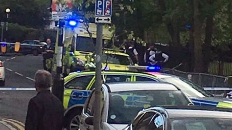 Croydon stabbing: Boy, 13, knifed 'multiple times' is rushed to ...