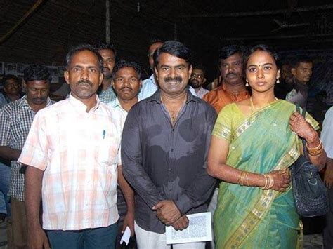 Seeman with kayalvizhi latest photos | Veethi