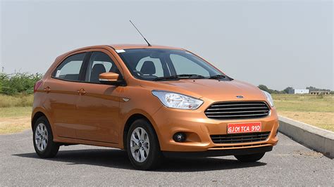 Ford Figo 2015 1.5 Diesel Base Compare Car Photos - Overdrive