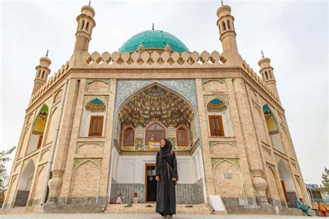 Kandahar In Photos & Travel Guide - The Adventures of Nicole