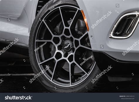 2021 Aston Martin Dbx Wheels Stock Photo 1890145513 | Shutterstock