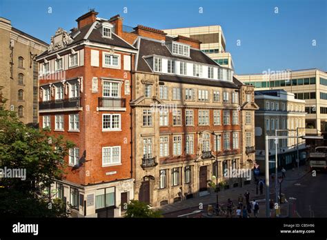 London Bridge Hospital, London, England Stock Photo - Alamy