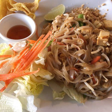 THAI PINTO CUISINE, Chemainus - Updated 2024 Restaurant Reviews, Photos ...