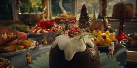 ALDI Australia Christmas 2023 Ad: Weird Talking Potatoes - DAILY ...