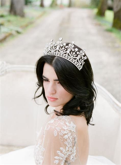 The QUEEN ELIZABETH 2 Tiara | Bridal tiara, Crystal bridal tiaras ...