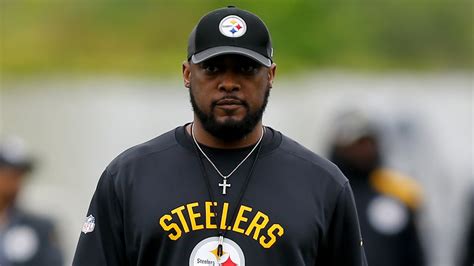 Mike Tomlin signs contract extension with Steelers