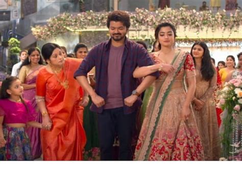 Watch: Vijay And Rashmika Mandanna Match Steps In This New Varisu Song ...