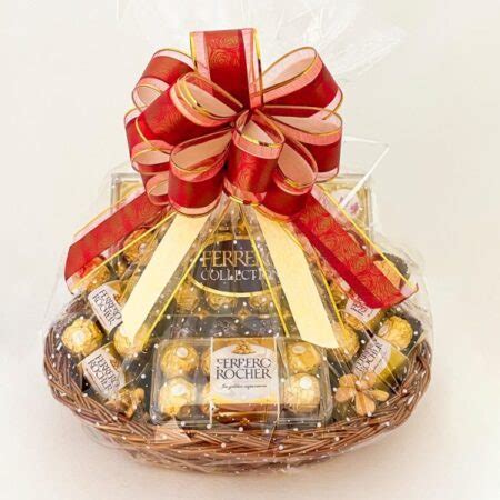 Best Corporate Hampers For Christmas | Xmas Greeting