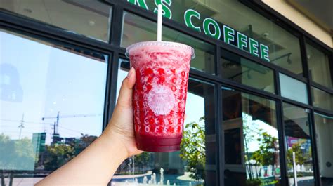 Starbucks' Raspberry Syrup Is Officially Dead. Here's Why