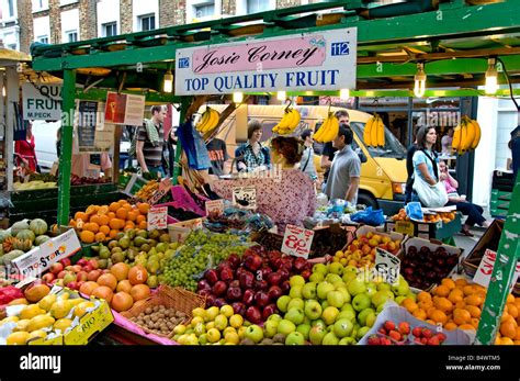 Portobello Road Market Notting Hill London Stock Photo - Alamy