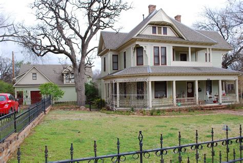 BLUE SKY AHEAD: Denton, Texas: Historic District