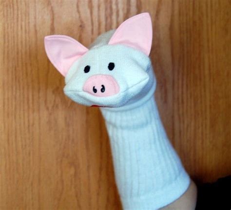 Pig Sock Puppet | Etsy | Sock puppets, Puppets diy, Puppets