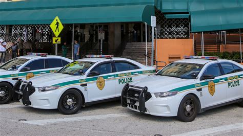 Miami-Dade Commissioners Vote 9-4 in Favor of Police Civilian Review ...