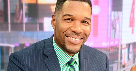 Michael Strahan 'Lost a Little Bit' of His Pinky Finger: Watch