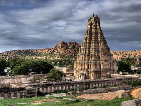 View the World: Virupaksha temple