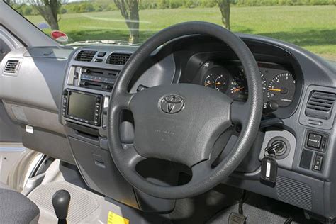 Toyota Hiace van review (1983-2012)