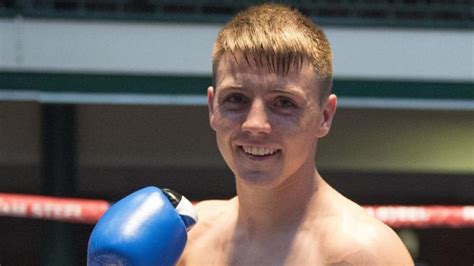 Welsh boxer Jay Harris gets title opportunity in 10th pro fight - BBC Sport