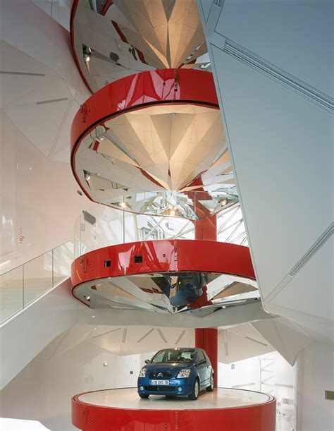 The new Citroën showroom in Paris, France by Manuelle Gautrand