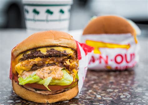 The Consummate Carnivore's Guide to In-N-Out Burger - Travel Caffeine