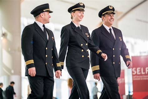 How Delta's New $7 Billion Pilot Agreement Puts Pressure on Airlines ...