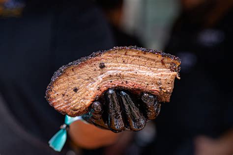 Must Try Texas Barbecue Spots Outside the Major Cities - Thrillist