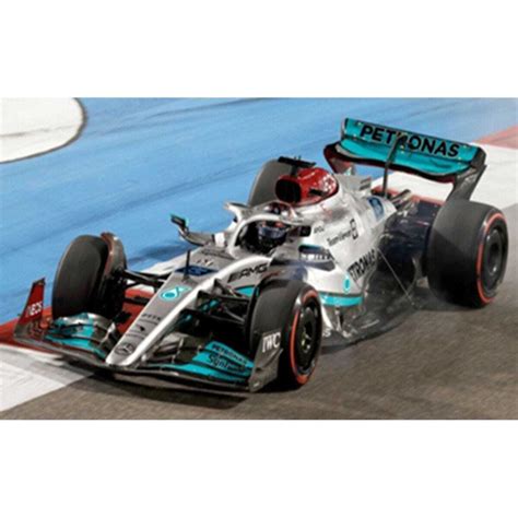 Spark 1/18 Mercedes-AMG Petronas F1 W13 E Performance No.63 - 4th ...