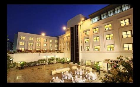 GreenPark Hyderabad: UPDATED 2018 Hotel Reviews, Price Comparison and ...