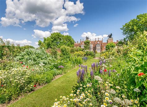 Helmingham Hall Gardens | Events Venue | The Tourist Trail