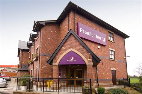 PREMIER INN WIGAN NORTH (M6 JCT 27) HOTEL - Updated 2022 Prices & Reviews (Standish, England)