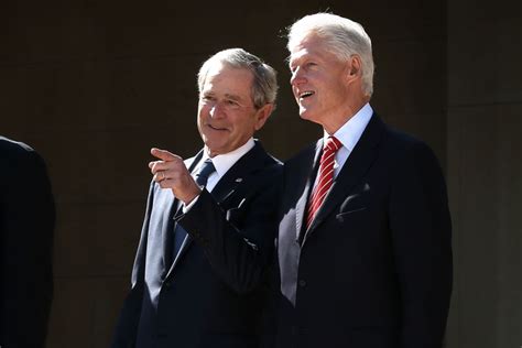 Clinton, Bush team up to launch leadership program