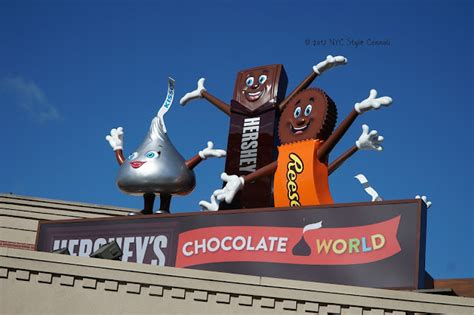 Hershey Chocolate Tour | NYC, Style & a little Cannoli