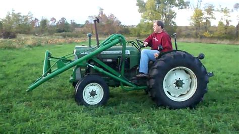 1973 Oliver 550 Tractor - YouTube