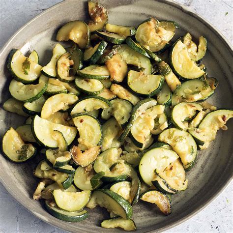 How To Cook Courgettes Vegetables - Herbs and Food Recipes