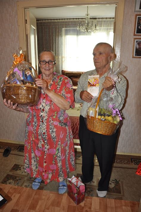 Chocolate & Fruit Baskets to Almaty, Kazakhstan