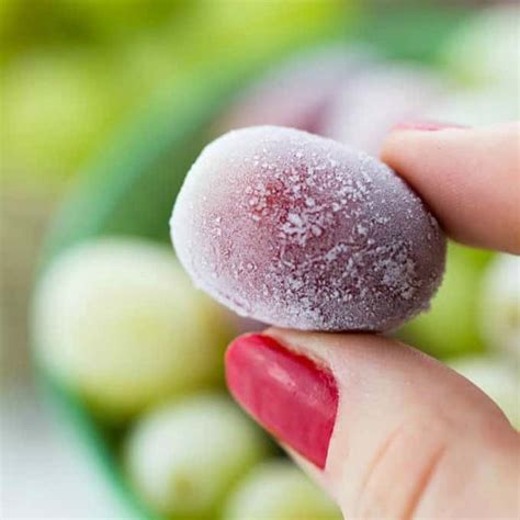 Frozen Grapes - The Best Snack Ever! - Vegan Heaven