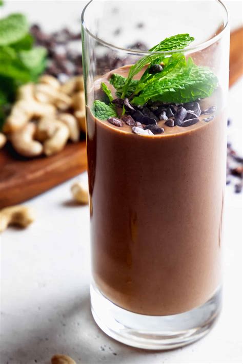 Healthy Mint Chocolate Smoothie - Rich and Refreshing | Jo Eats