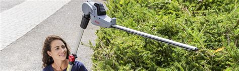 Cordless | Battery-Powered Long Reach Pole Hedge Trimmers