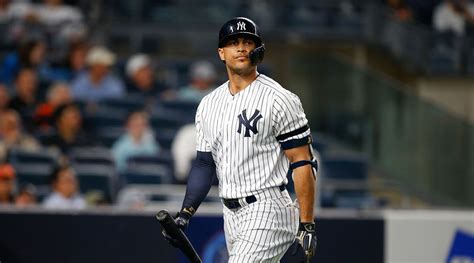 Giancarlo Stanton injury update: Out of ALCS Game 3 starting lineup ...