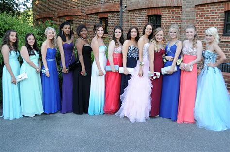 Bishop Wand School prom pictures - Surrey Live