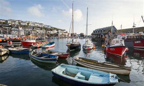 mevagissey-harbour - Wheelhouse Restaurant