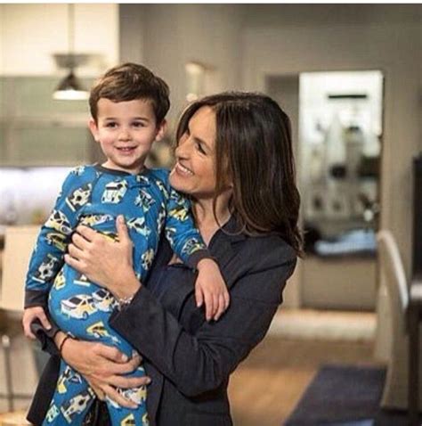 Mama Olivia Benson and Noah. SVU | Law and order: special victims unit ...