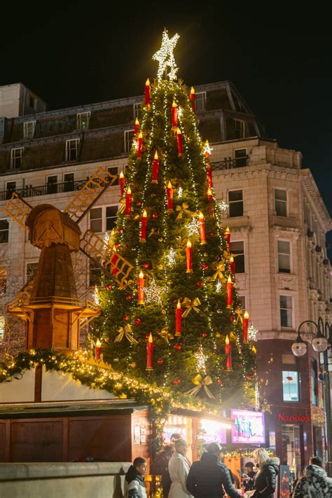 The 13 Best Christmas Markets in England (And Top Festive Days Out!)