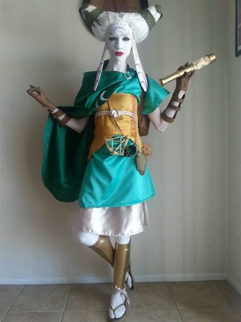 Tamiyo the Moon Sage - Cosplay by Lyz Brickley Group Costumes, Cool Costumes, Costumes For Women ...