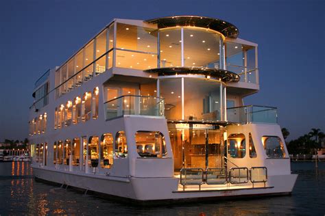 Eternity Yacht in Newport Beach guest capacity 300 | Wedding newport beach, Yacht wedding, Beach ...