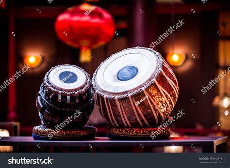 1,672 Tabla musical instrument 图片、库存照片和矢量图 | Shutterstock