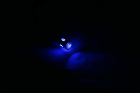 T10 LED Bulb replacement (Blue) Two bulbs – RedLine LumTronix Inc.